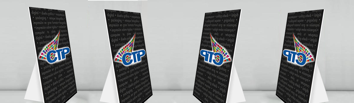 Totem Display de tres caras de Gráficas CTP. Zamudio